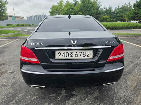 Hyundai Equus VS380 PRIME VIP PACK — пробег 176 457 км — фото 4 из 5