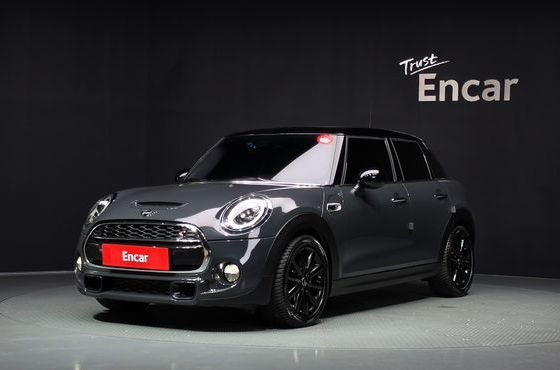Mini Cooper 5Door Standard 3rd — пробег 98 667 км — фото 1 из 5