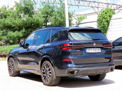 BMW X5 xDrive 50e M Sport — пробег 21 191 км — фото 3 из 5