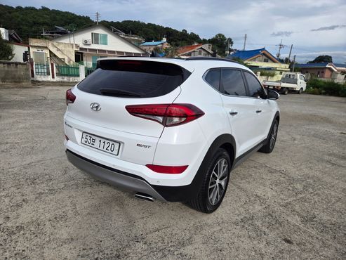 Hyundai Tucson Diesel 1.7 2WD Premium — пробег 116 000 км — фото 5 из 5