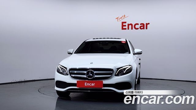 Mercedes-Benz E-Class из Кореи Encar