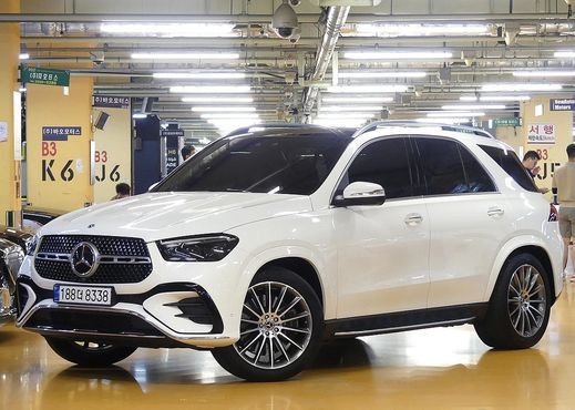 Mercedes-Benz GLE-Class GLE450 4MATIC — пробег 27 000 км — фото 1 из 5