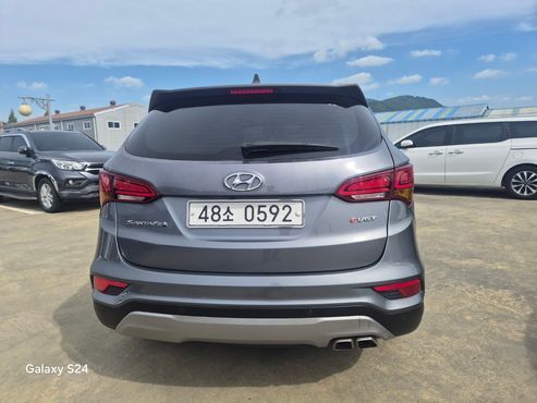 Hyundai Santafe Diesel 2.0 2WD Premium — пробег 124 590 км — фото 4 из 5