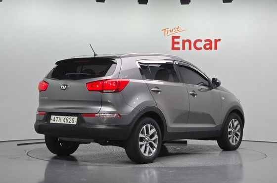 Kia Sportage Diesel 2WD Trendy — пробег 132 044 км — фото 2 из 5