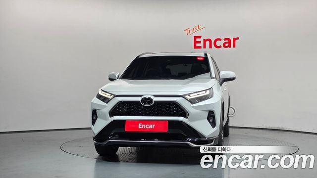 Toyota RAV4 2.5 4WD PHEV XSE — пробег 19 183 км — фото 3 из 5