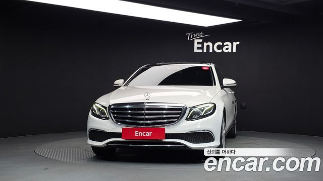 Mercedes-Benz E-Class из Кореи Encar