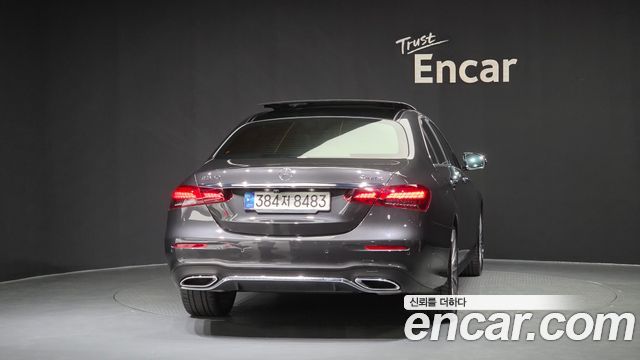 Mercedes-Benz E-Class из Кореи Encar