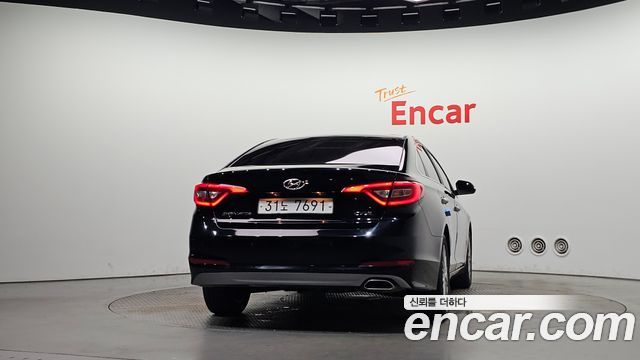 Hyundai Sonata 2.0 Smart — пробег 144 986 км — фото 4 из 5