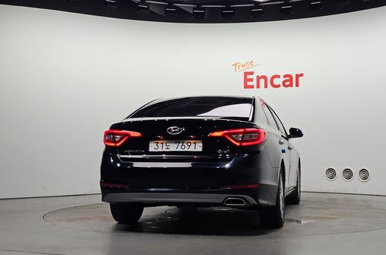 Hyundai Sonata 2.0 Smart — пробег 144 986 км — фото 4 из 5