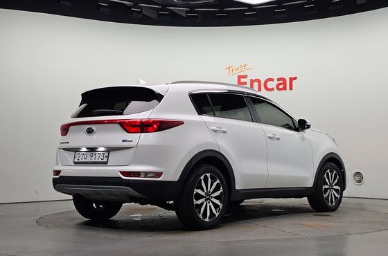 Kia Sportage Diesel 2WD Prestige — пробег 175 456 км — фото 2 из 5