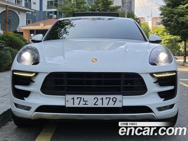 Porsche Macan из Кореи Encar