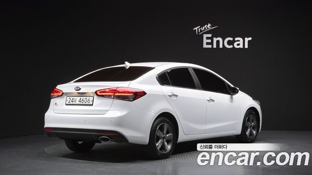 Kia K3 из Кореи Encar