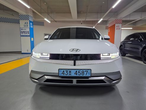 Hyundai Ioniq5 Long Range AWD Prestige — пробег 24 768 км — фото 3 из 5