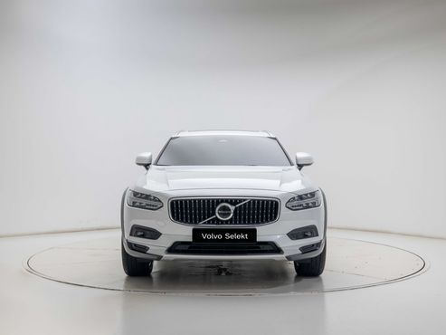 Volvo V90 B5 Ultra AWD — пробег 11 021 км — фото 2 из 5