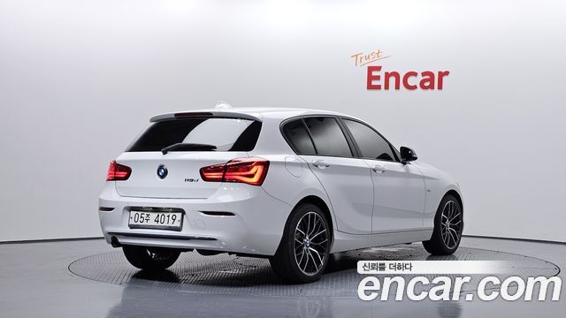 BMW 1-Series 118d Sport 5Door — пробег 40 469 км — фото 2 из 5