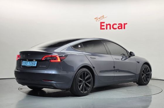 Tesla Model 3 Long Range AWD — пробег 83 505 км — фото 2 из 5