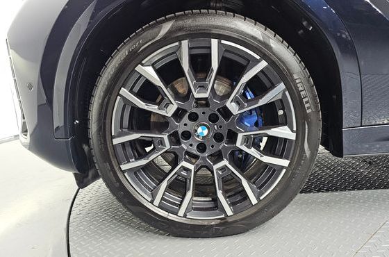 BMW X6 xDrive40i M Sport — пробег 29 185 км — фото 5 из 5