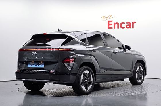 Hyundai Kona Standard Premium — пробег 26 796 км — фото 2 из 5