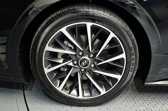 Hyundai Sonata 2.0 Premium Plus — пробег 83 808 км — фото 5 из 5