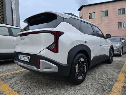 Kia Seltos Gasoline 1.6T 2WD Trendy — пробег 78 км — фото 2 из 5