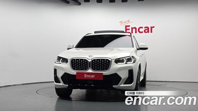 BMW X4 xDrive20i M Sport — пробег 43 670 км — фото 3 из 5