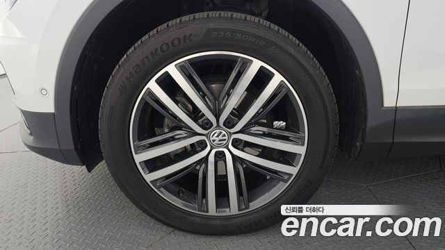 Volkswagen Tiguan из Кореи Encar