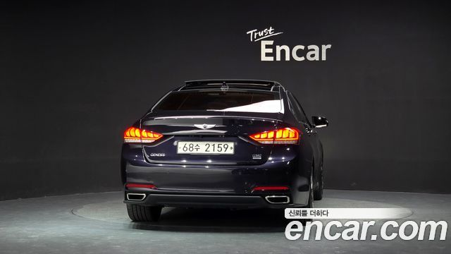Hyundai Genesis из Кореи Encar