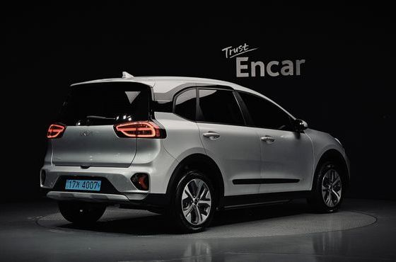 Kia Niro Air — пробег 67 496 км — фото 2 из 5