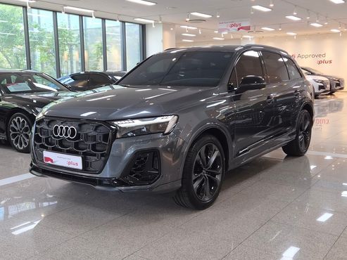 Audi Q7 55 TFSI Quattro Premium — пробег 7 307 км — фото 1 из 5