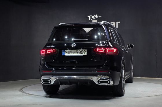 Mercedes-Benz GLB-Class GLB250 4MATIC — пробег 95 339 км — фото 4 из 5