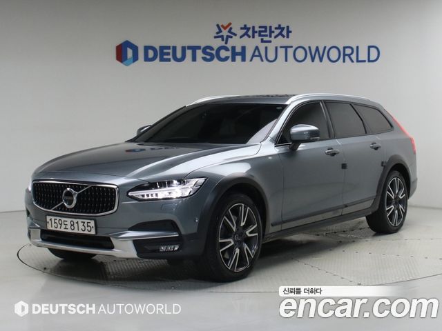 Volvo V90 T5 Pro AWD — пробег 140 403 км — фото 1 из 5