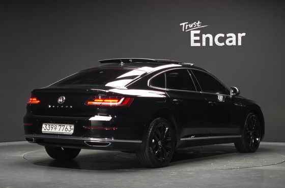 Volkswagen Arteon 2.0 TDI Prestige — пробег 50 728 км — фото 2 из 5