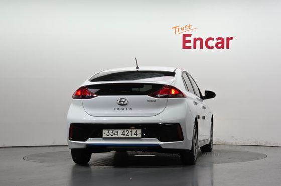 Hyundai Ioniq N — пробег 164 990 км — фото 4 из 5