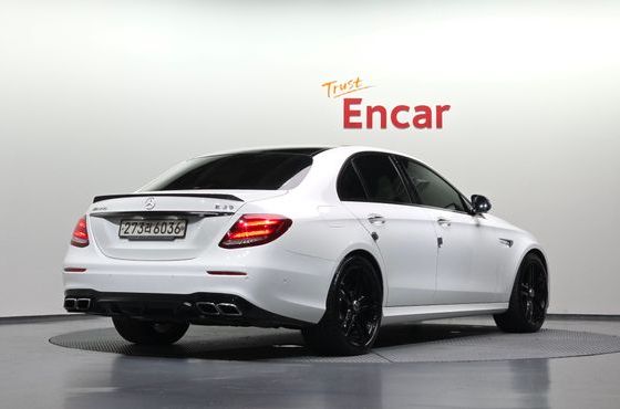 Mercedes-Benz E-Class E63 AMG 4MATIC+ — пробег 103 961 км — фото 2 из 5