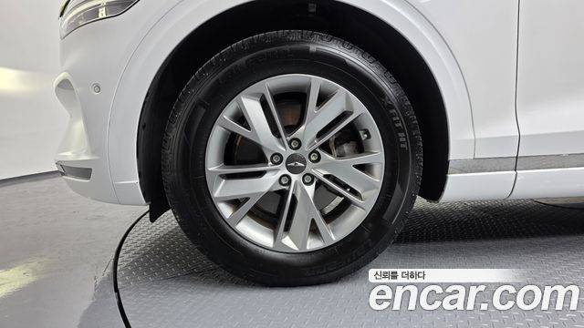 Genesis GV70 из Кореи Encar