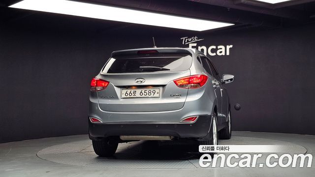 Hyundai Tucson Diesel 2WD LX20 Luxury — пробег 138 421 км — фото 4 из 5