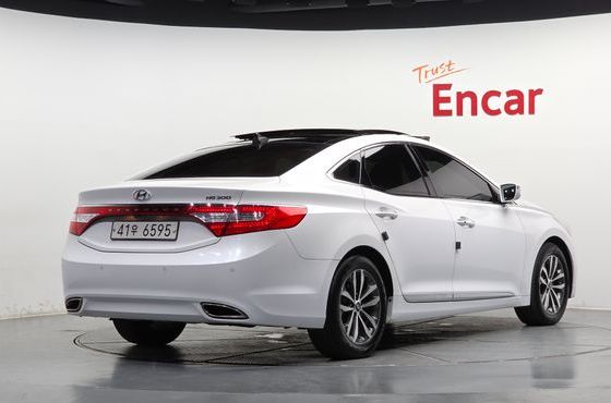 Hyundai Grandeur HG240 Luxury — пробег 85 365 км — фото 2 из 5