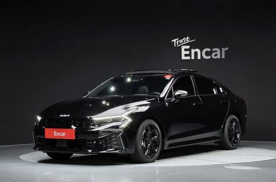Kia K5 Signature — пробег 1 922 км — фото 1 из 5