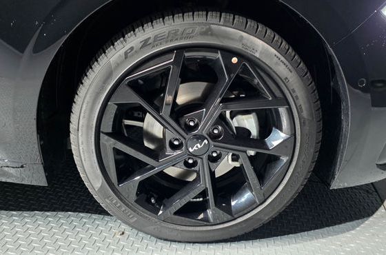 Kia K5 Signature — пробег 1 922 км — фото 5 из 5