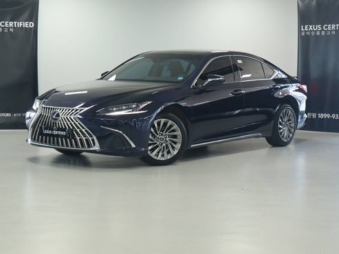 Lexus ES Executive — пробег 42 014 км — фото 1 из 5