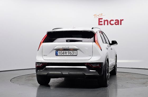 Kia Niro Signature — пробег 48 542 км — фото 4 из 5