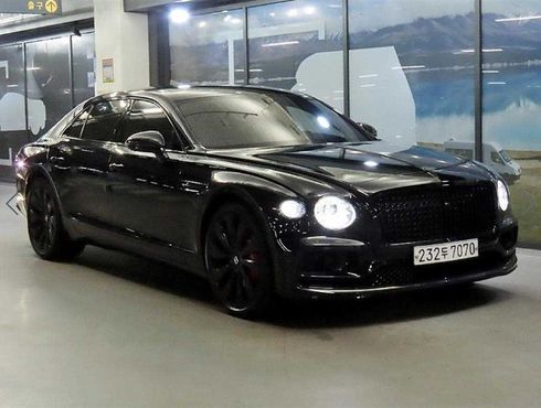 Bentley Flying Spur 4.0 S — пробег 70 913 км — фото 1 из 5