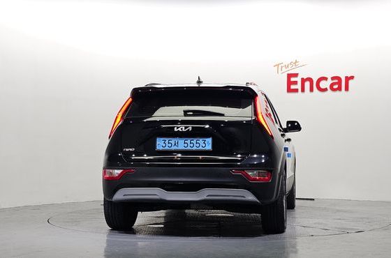 Kia Niro Air — пробег 12 812 км — фото 4 из 5
