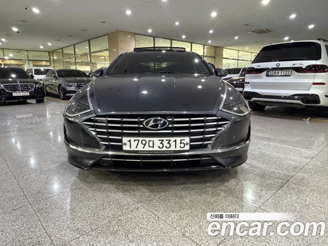 Hyundai Sonata Premium — пробег 126 077 км — фото 2 из 5