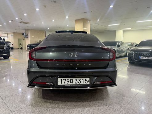 Hyundai Sonata Premium — пробег 126 077 км — фото 4 из 5