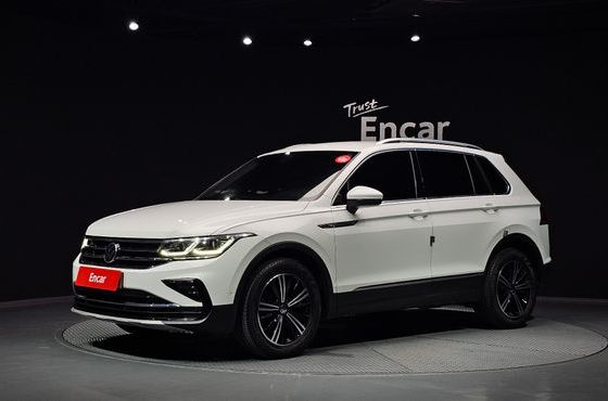 Volkswagen Tiguan 2.0 TDI Premium — пробег 41 017 км — фото 1 из 5