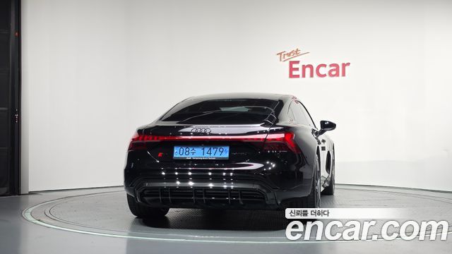 Audi RS e-tron GT из Кореи Encar