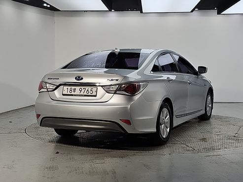 Hyundai Sonata 2.0 Modern — пробег 157 000 км — фото 4 из 5