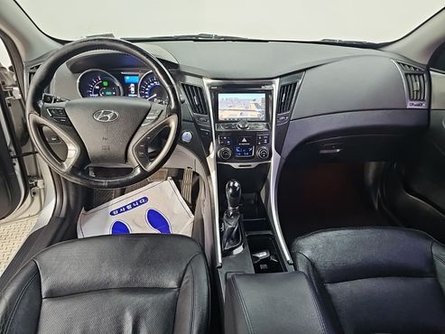 Hyundai Sonata 2.0 Modern — пробег 157 000 км — фото 5 из 5