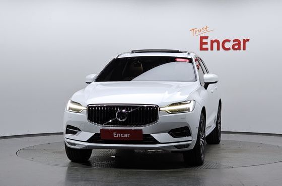Volvo XC60 T6 Inscription — пробег 123 915 км — фото 3 из 5